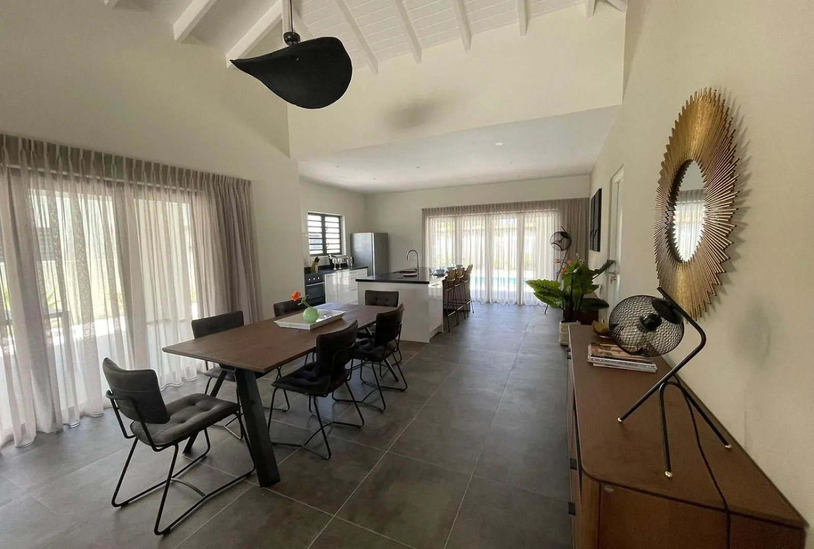 Villa Jasmijn With Pool, Mambo Beach Willemstad