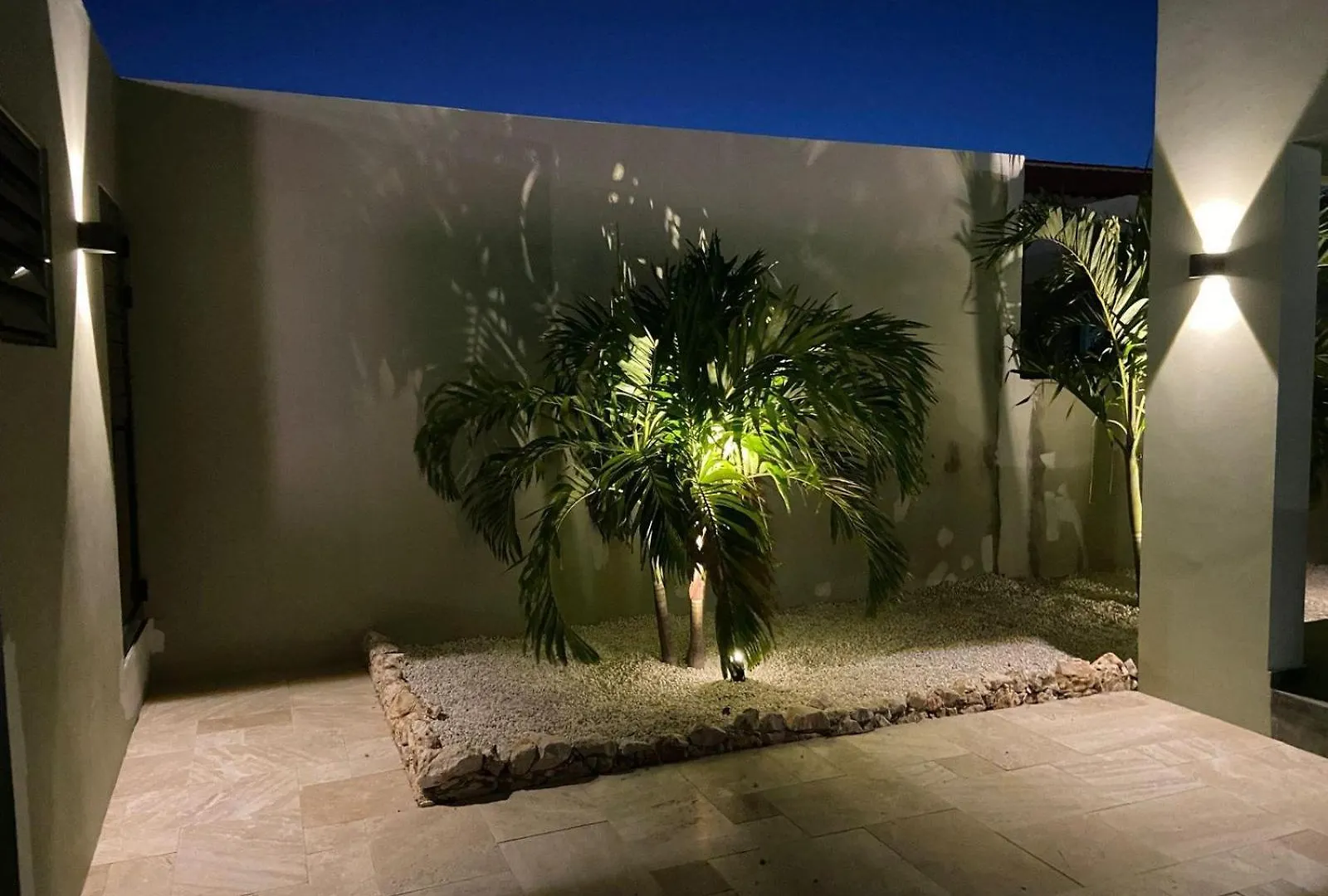 Villa Jasmijn With Pool, Mambo Beach Willemstad