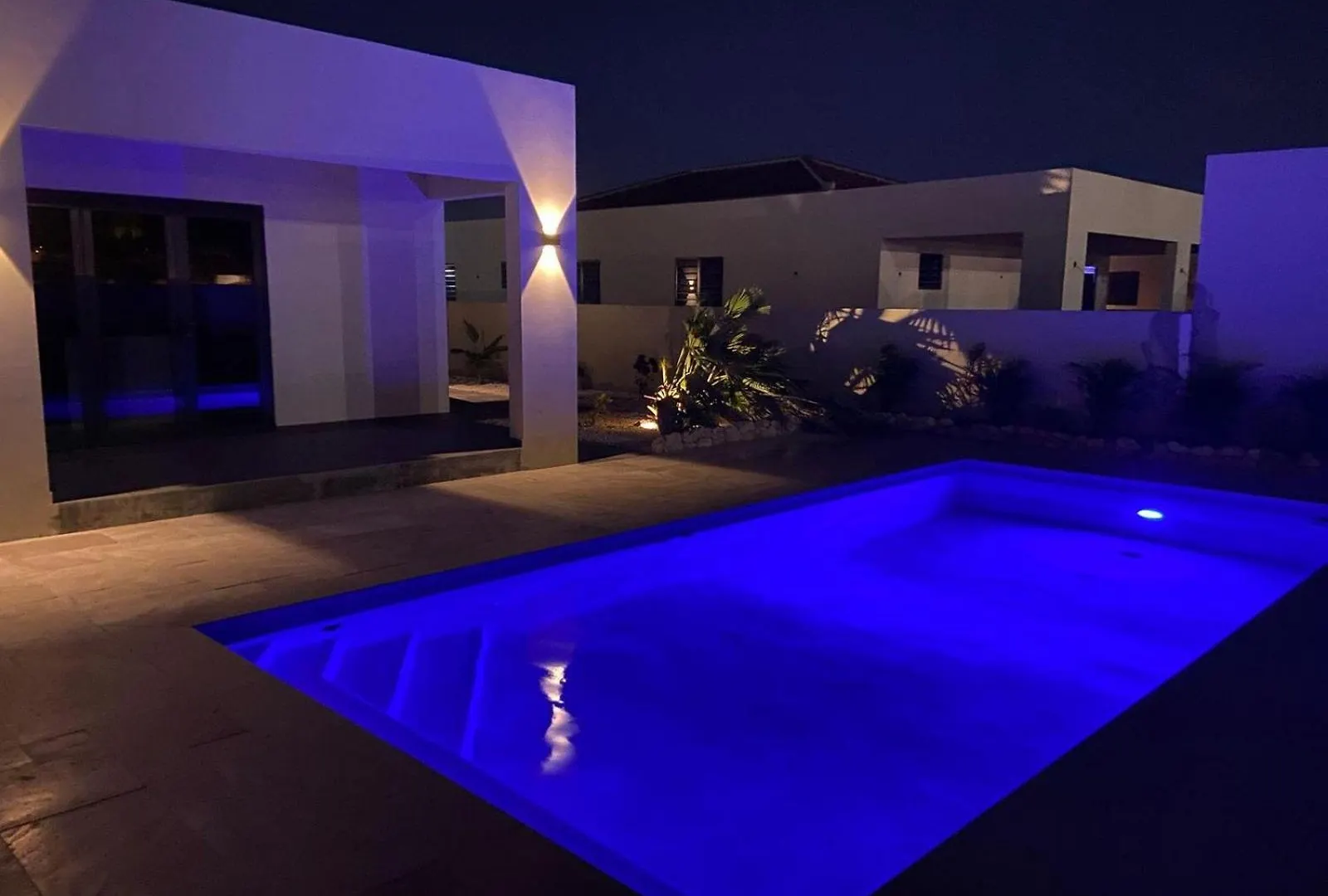 Villa Jasmijn With Pool, Mambo Beach Willemstad