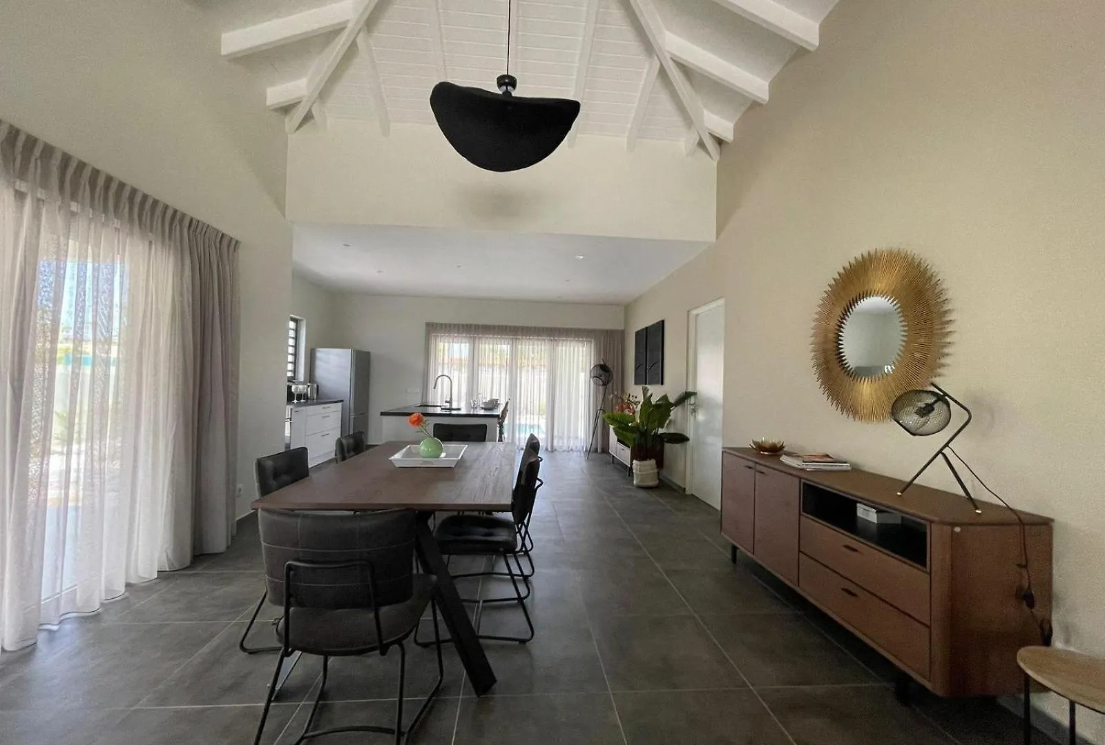 Villa Jasmijn With Pool, Mambo Beach Willemstad
